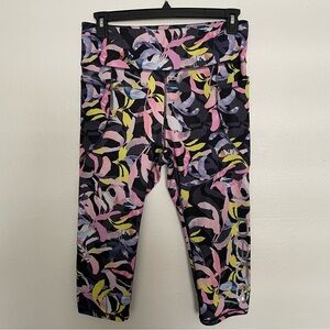 BEBE Sport Leggings Women’s Size XL Floral Cropped Workout Pants Athleisure